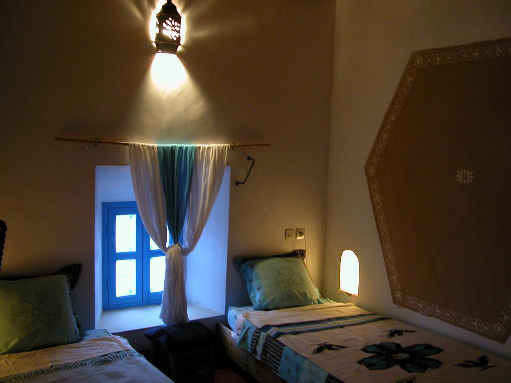 Kasbah Iswan Bed & Breakfast Kelaat-M'Gouna Exterior photo
