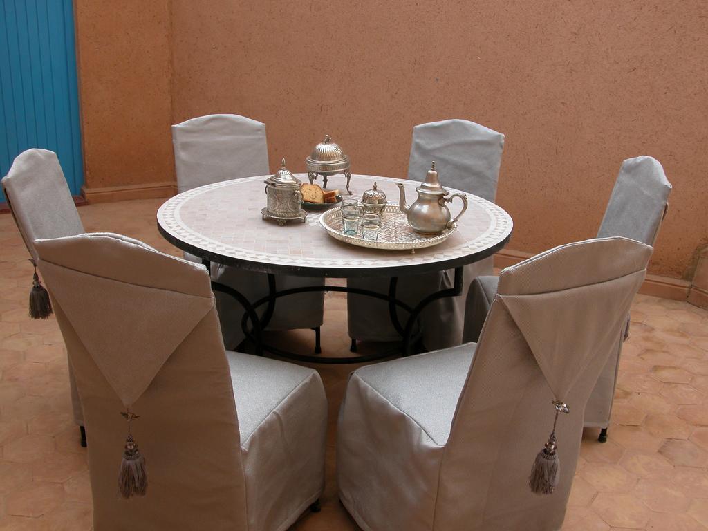 Kasbah Iswan Bed & Breakfast Kelaat-M'Gouna Exterior photo