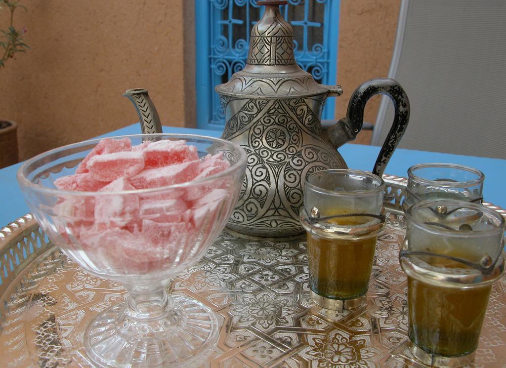 Kasbah Iswan Bed & Breakfast Kelaat-M'Gouna Exterior photo